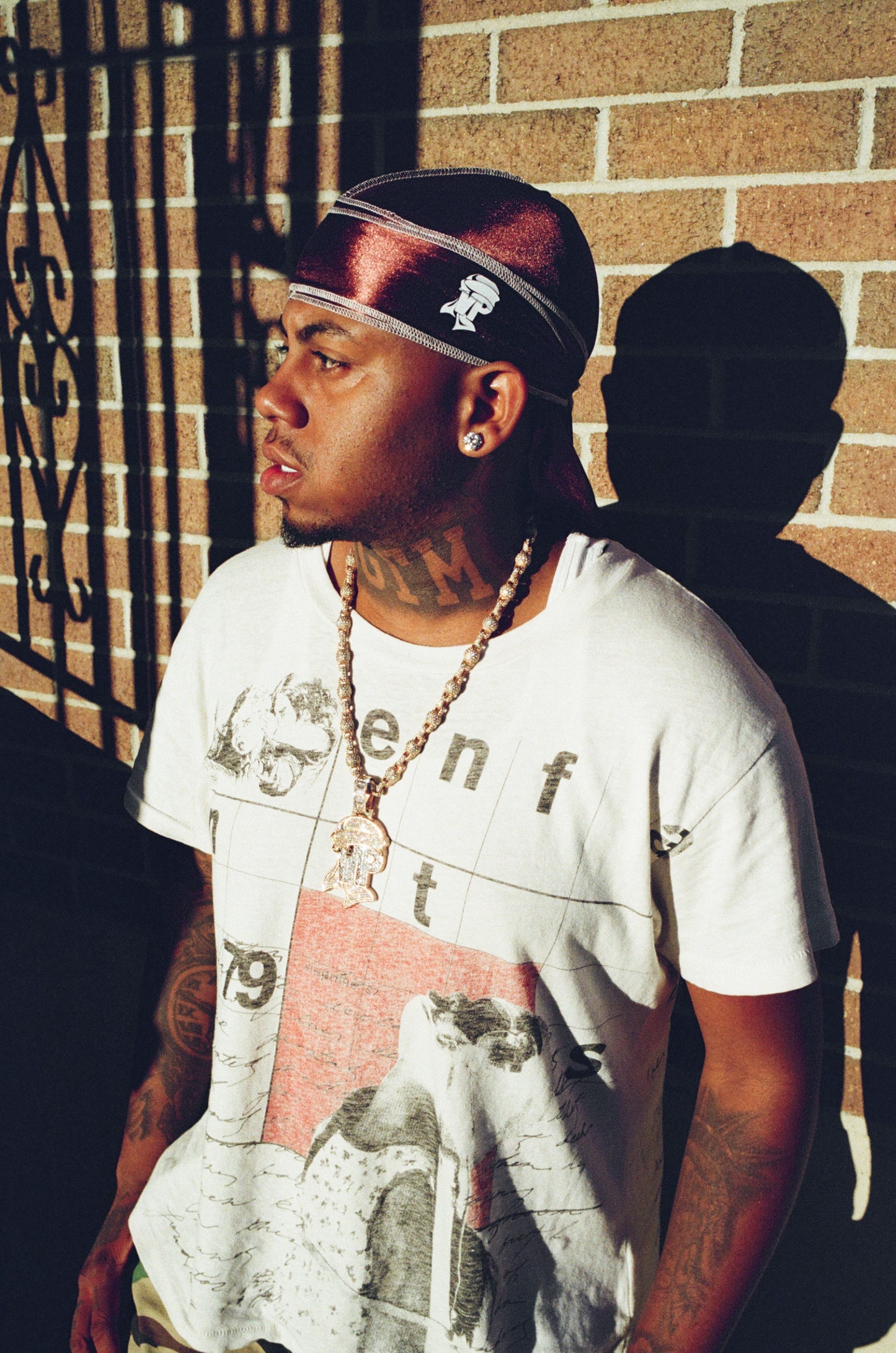 Mocha Brown w White Stitching